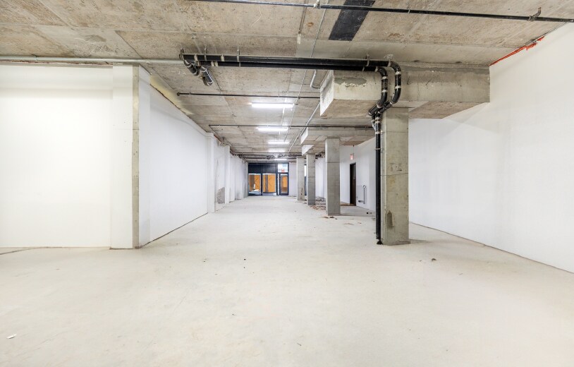 4046 24th St, Long Island City, NY à louer - Photo de l’immeuble – Image 3 sur 3