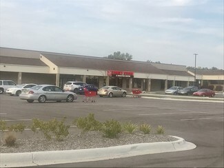 Plus de détails pour 546-644 N Lafayette St, South Lyon, MI - Local commercial à louer