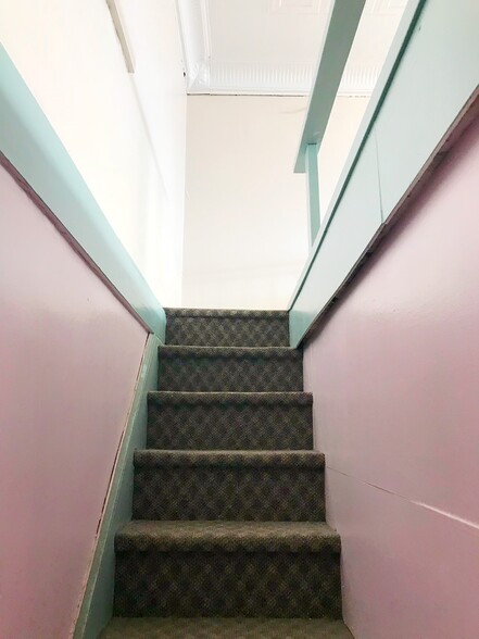 103 W Monroe St, Bloomington, IL à louer - Photo de l’immeuble – Image 2 sur 5