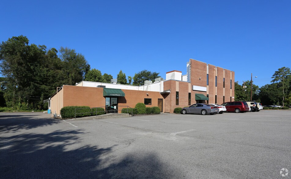 989 Knox Abbott Dr, Cayce, SC à vendre - Photo de l’immeuble – Image 3 sur 7