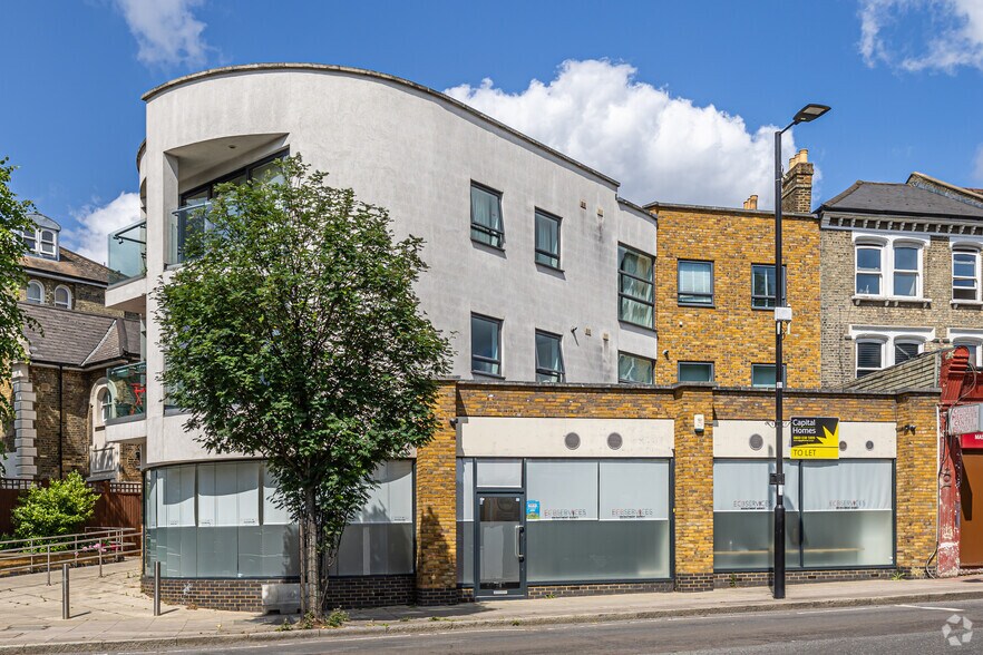 130A Junction Rd, Londres à louer - Photo de l’immeuble – Image 1 sur 2