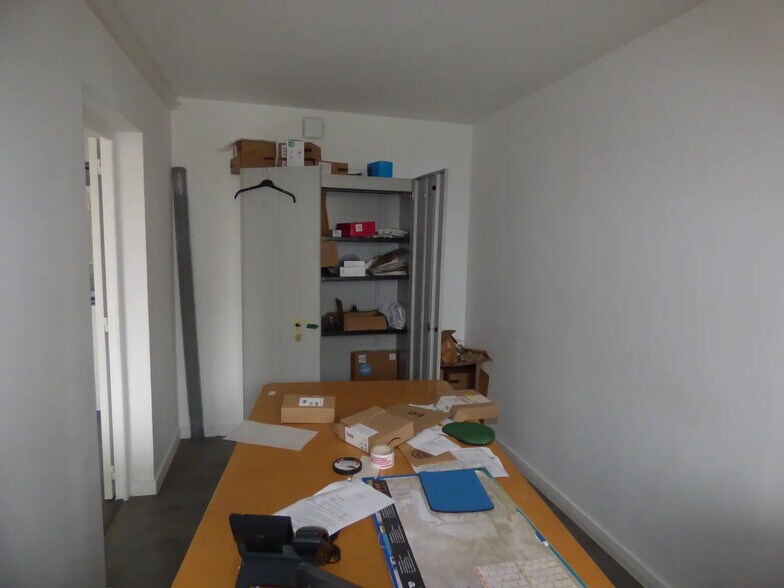 5 Avenue De L'Orme A Martin, Évry-Courcouronnes à vendre - Photo de l’immeuble – Image 3 sur 35