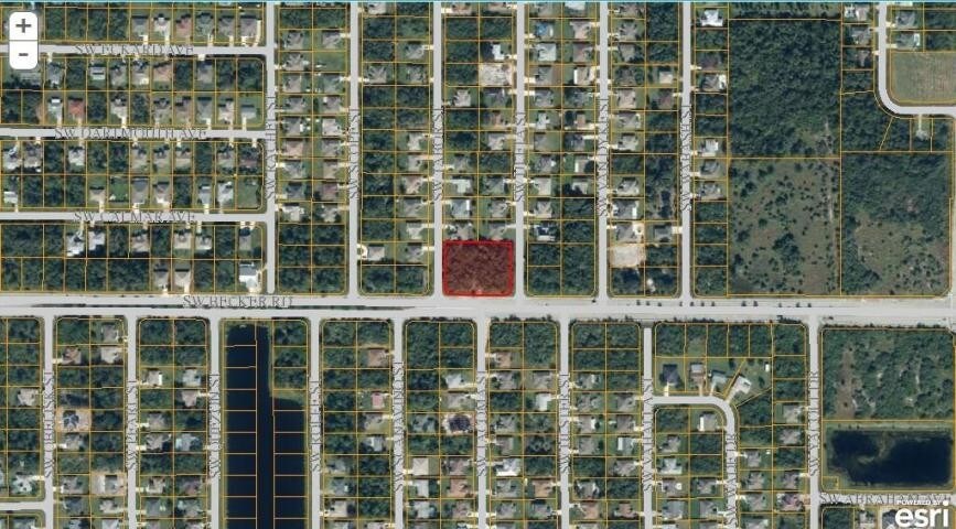 919 SW Becker Rd, Port Saint Lucie, FL à vendre - Photo principale – Image 1 sur 4