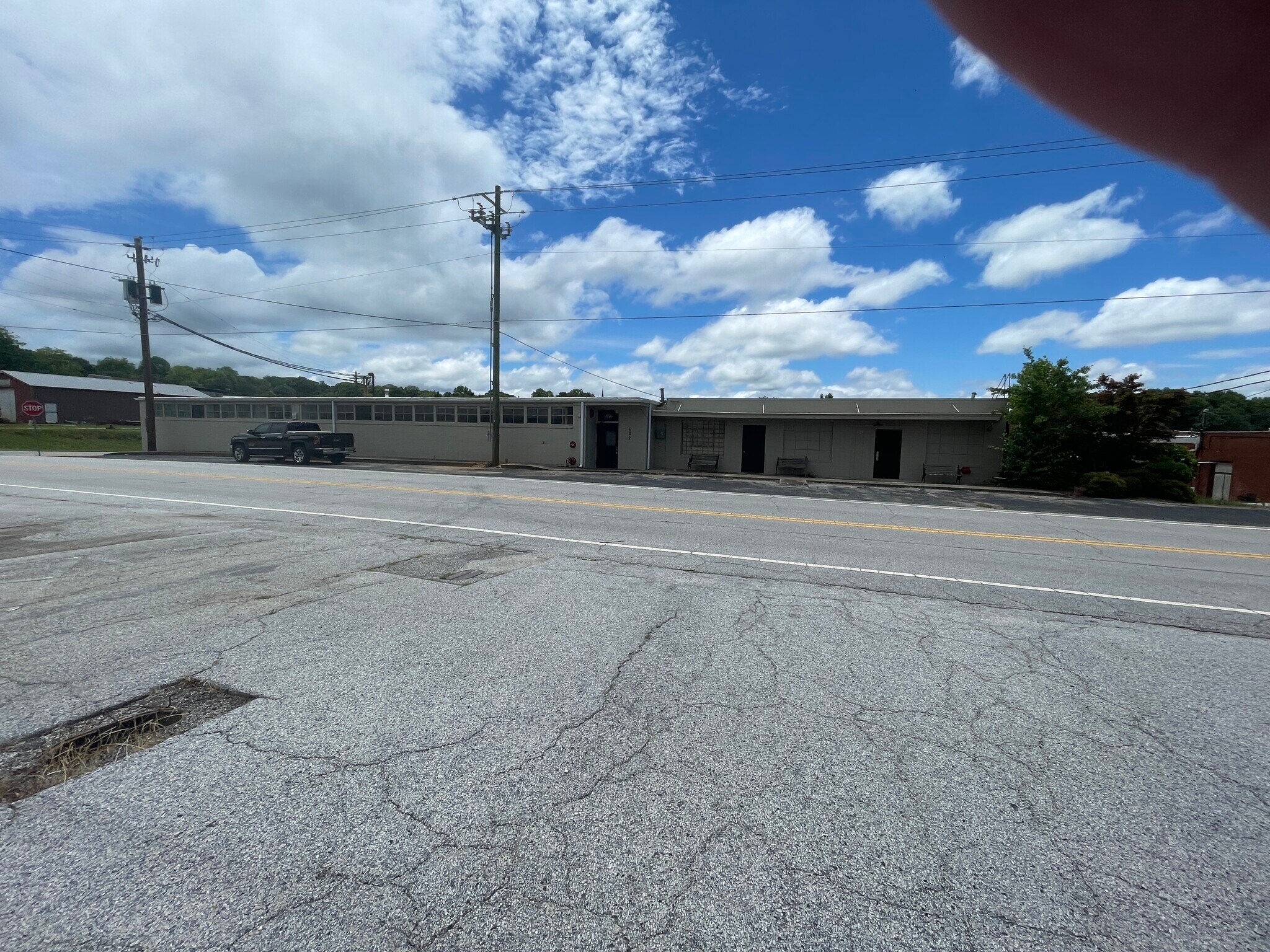 482 Chattahoochee St, Cornelia, GA à vendre Photo de l’immeuble– Image 1 sur 12