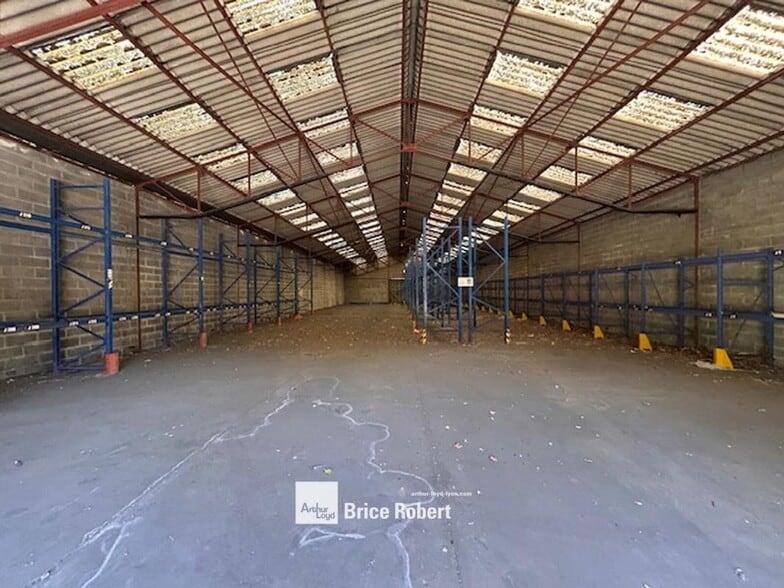 30 Rue Louis Jouvet, Vénissieux à vendre - Photo intérieure – Image 2 sur 6