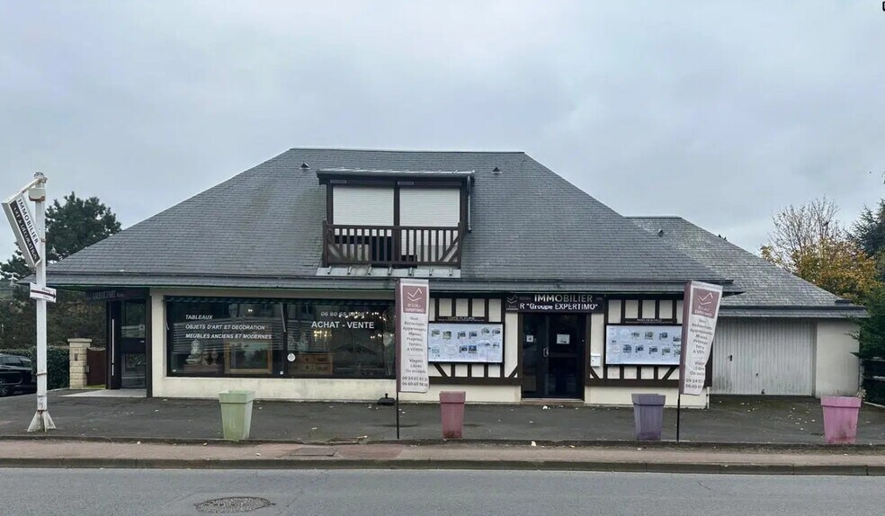 Local commercial dans Deauville à vendre - Photo de l’immeuble – Image 1 sur 23