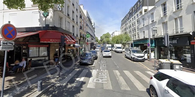 Plus de détails pour Local commercial à vendre