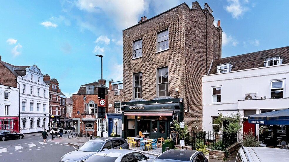 4 South Grove, Londres à vendre - Photo de l’immeuble – Image 1 sur 4