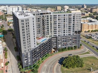 Plus de détails pour 100 Church Ave, College Station, TX - Local commercial à louer
