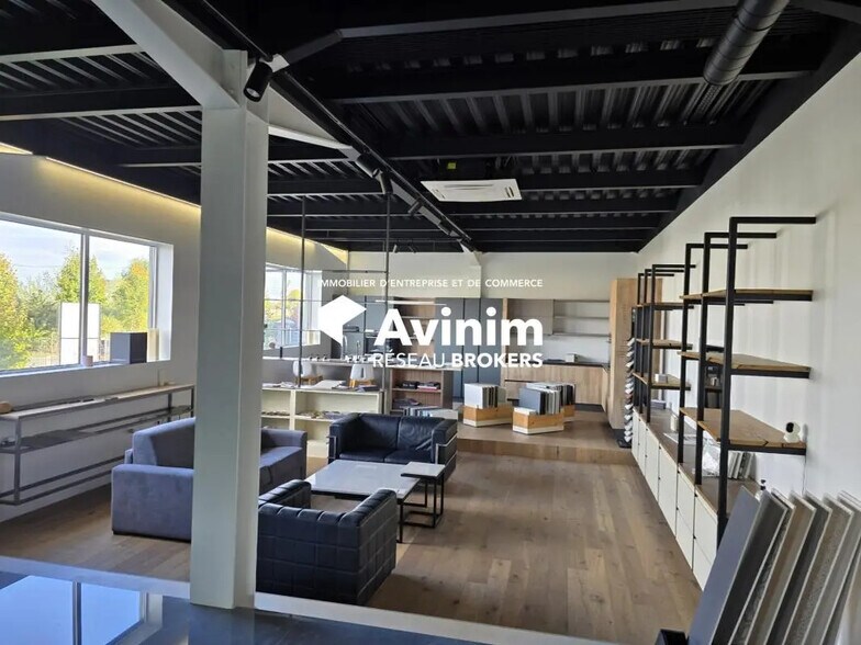 Bureau dans Belloy-en-France à louer - Photo intérieure – Image 2 sur 4