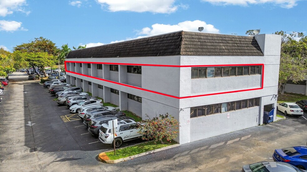 8600 SW 92nd St, Miami, FL à vendre - Photo de l’immeuble – Image 3 sur 5