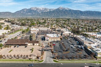 NEC Foothill Blvd, Rancho Cucamonga, CA - Vue aérienne  vue de carte