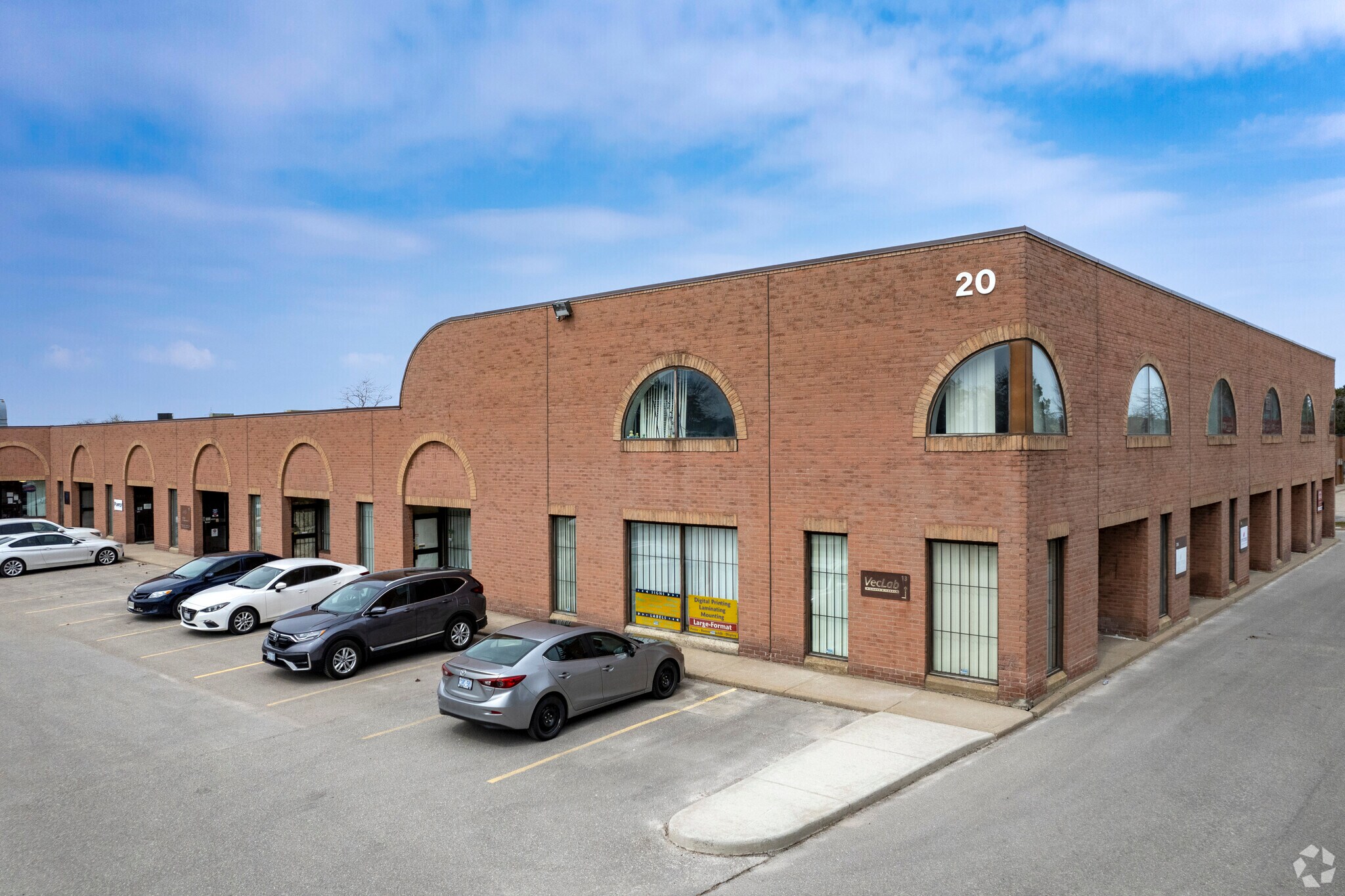20 Amber St, Markham, ON à louer Photo principale– Image 1 sur 6