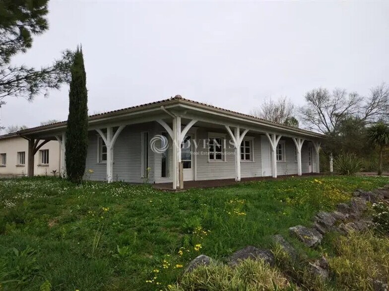 Bureau dans Chérac à vendre - Photo de l’immeuble – Image 2 sur 6