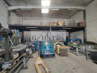 Plus de détails pour Bureau, Local commercial à louer