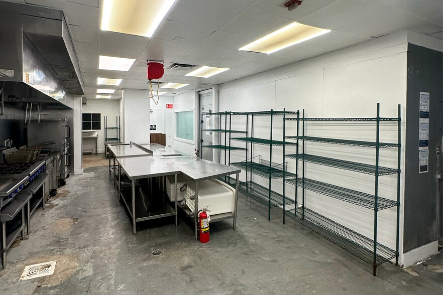 3452-3466 N Miami Ave, Miami, FL à louer - Photo intérieure – Image 2 sur 7