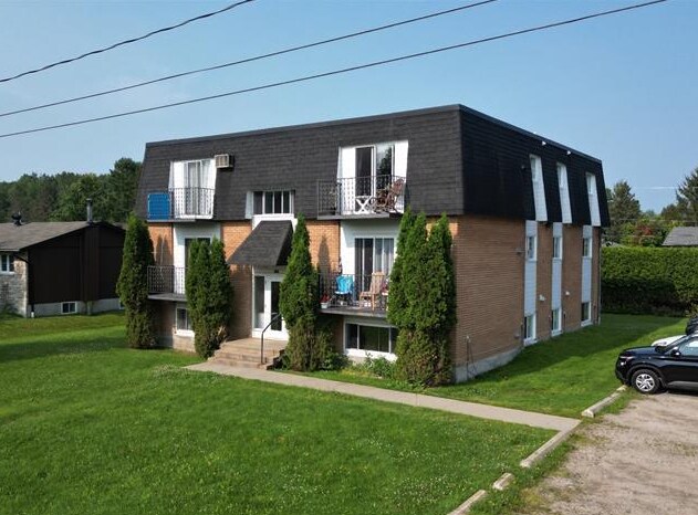 150 Rue Britt, Maniwaki, QC à vendre - Photo principale – Image 1 sur 1