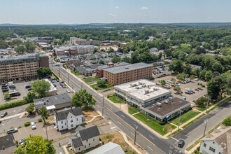 2440 Whitney Ave, Hamden, CT - Vue aérienne  vue de carte