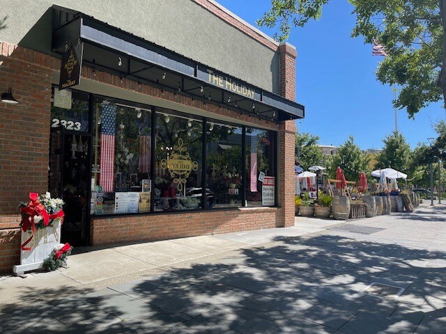 2321-2327 1st St, Livermore, CA à louer - Photo de l’immeuble – Image 2 sur 6