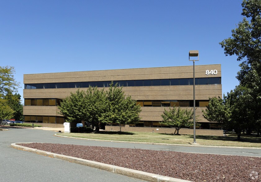 840 Bear Tavern Rd, Ewing, NJ à louer - Autre – Image 2 sur 4