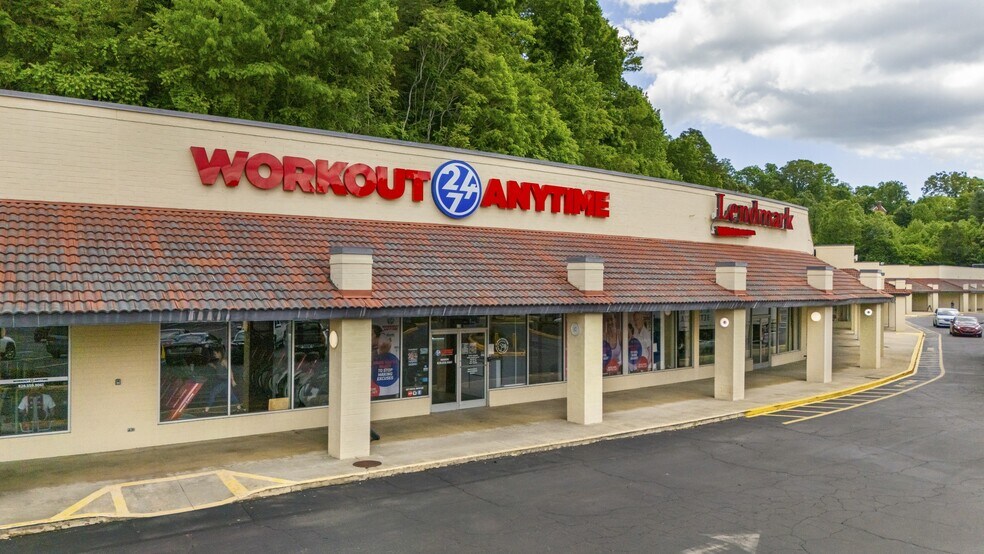 500 N Main St, Marion, NC à louer - Photo de l’immeuble – Image 3 sur 19