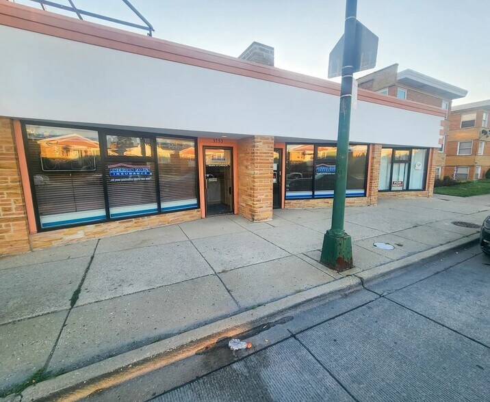 3749-3753 N Harlem Ave, Chicago, IL à vendre - Photo de l’immeuble – Image 2 sur 11