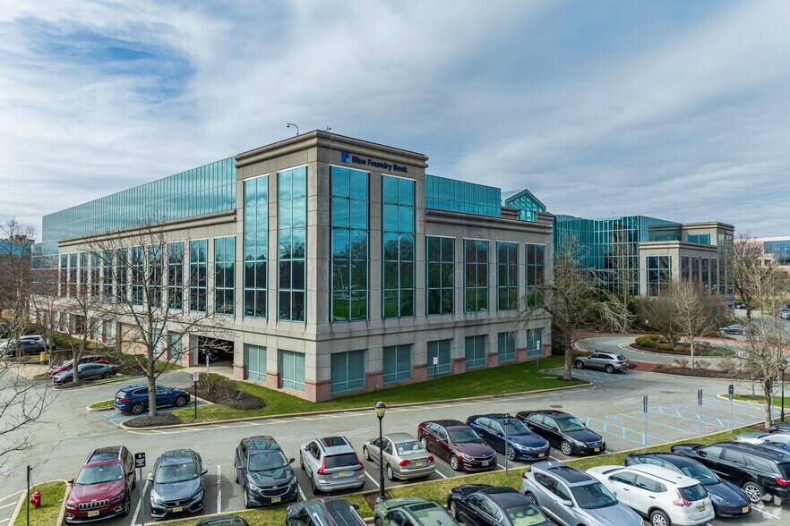 7 Sylvan Way, Parsippany, NJ à louer - Photo principale – Image 1 sur 16