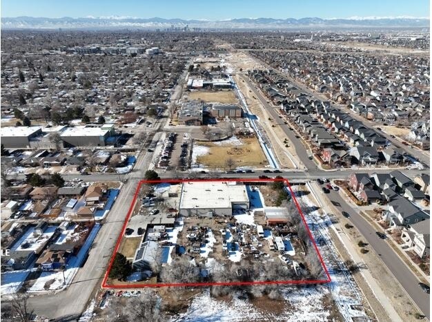10605 E 25th Ave, Aurora, CO à vendre - Photo de l’immeuble – Image 2 sur 3