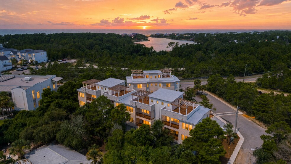 14 Blue Wave Dr, Santa Rosa Beach, FL à vendre - Aérien – Image 1 sur 55