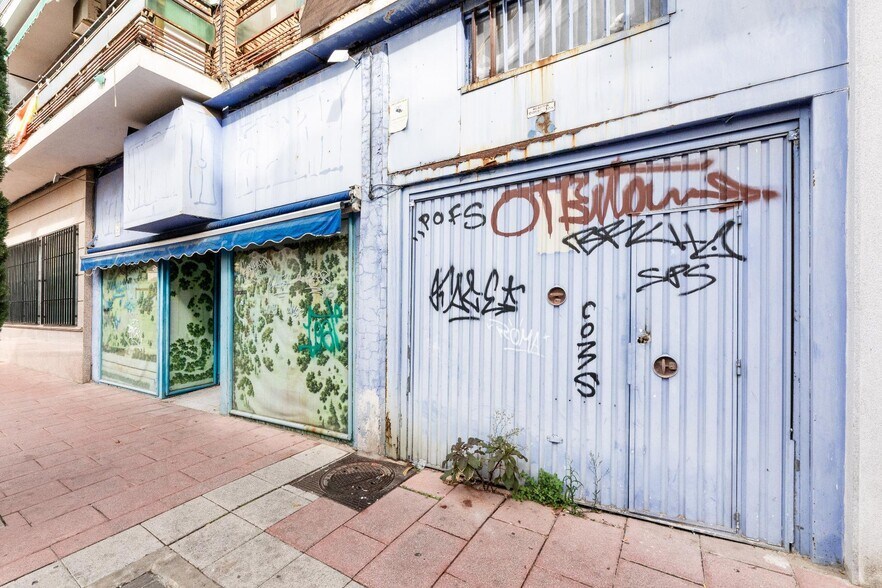 Immeuble residentiel dans Torrejón de Ardoz, Madrid à vendre - Photo de la construction – Image 1 sur 15