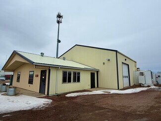 Plus de détails pour 315 E Railroad St, Cut Bank, MT - Sports et loisirs à vendre