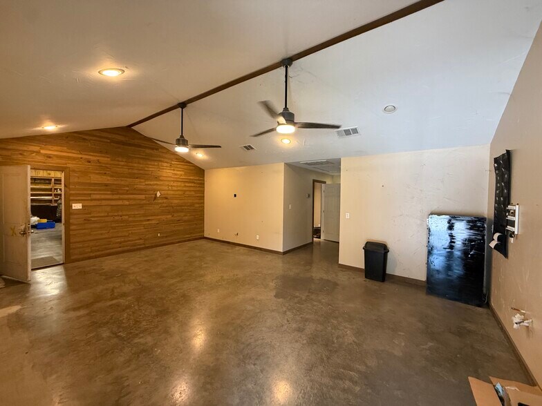 10015 FM 751, Quinlan, TX à vendre - Photo de l’immeuble – Image 3 sur 19