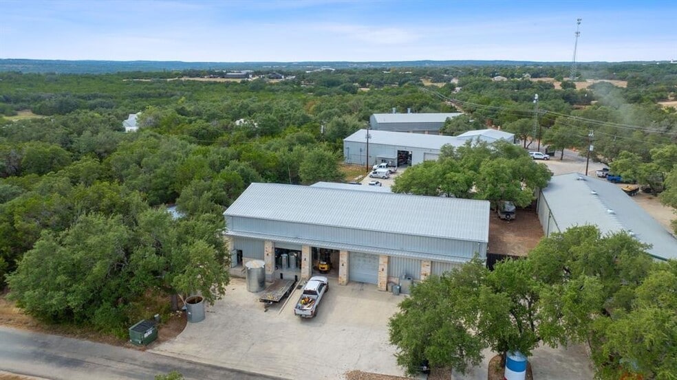 16299 Fitzhugh Rd, Dripping Springs, TX à vendre - Photo de l’immeuble – Image 3 sur 23