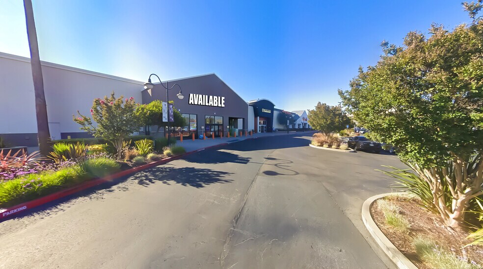 15-301 Ranch Dr, Milpitas, CA à louer - Photo de l’immeuble – Image 2 sur 27