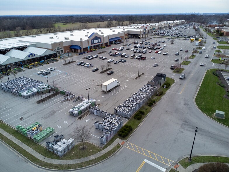 7995-8173 E Broad St, Reynoldsburg, OH à louer - Photo de l’immeuble – Image 3 sur 6