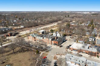 8-18 E Scranton Ave, Lake Bluff, IL à louer Aérien– Image 1 sur 7
