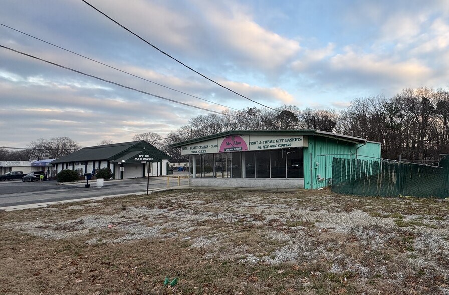 1881 Route 88, Brick, NJ à vendre - Photo principale – Image 1 sur 8
