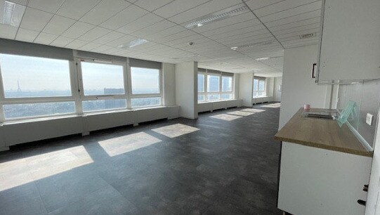 Bureau dans Courbevoie à louer - Photo intérieure – Image 3 sur 8