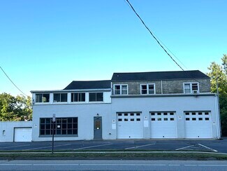 Plus de détails pour 184 Flanders Rd, Niantic, CT - Local commercial à vendre