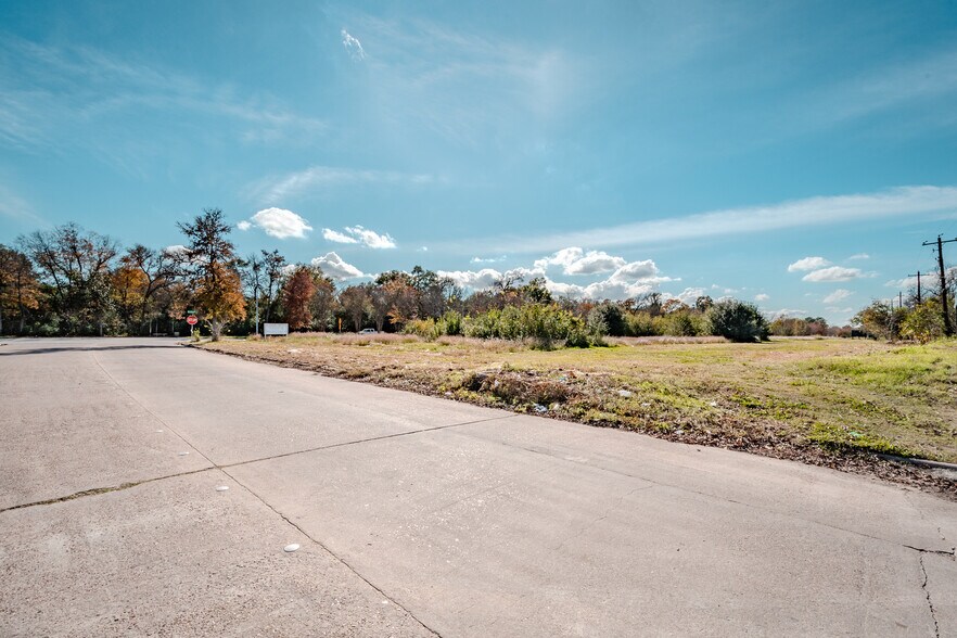 7355 Bellfort St, Houston, TX à vendre - Photo de l’immeuble – Image 3 sur 5
