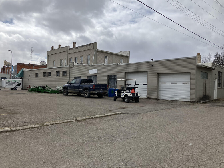 21 W Sanilac Rd, Sandusky, MI à vendre - Photo de l’immeuble – Image 2 sur 3