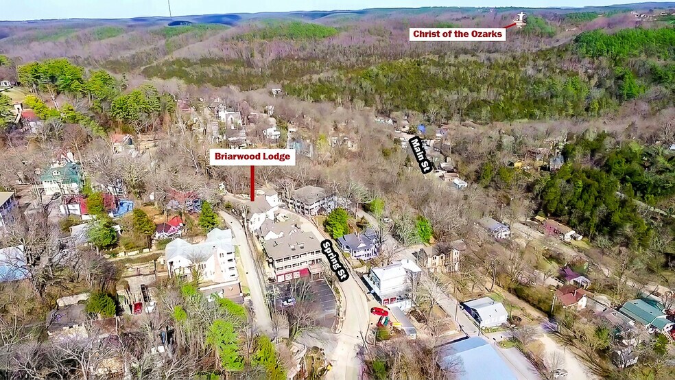 160 Spring St, Eureka Springs, AR à vendre - Photo de l’immeuble – Image 3 sur 26