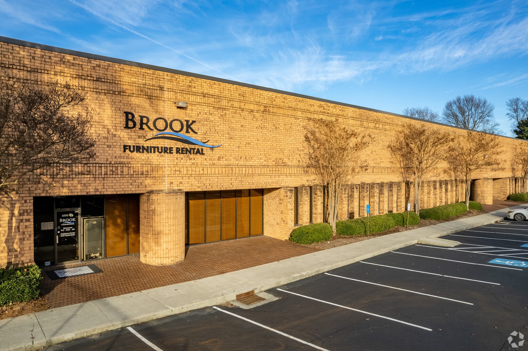 6580 Jimmy Carter Blvd, Peachtree Corners, GA à louer Photo principale– Image 1 sur 12