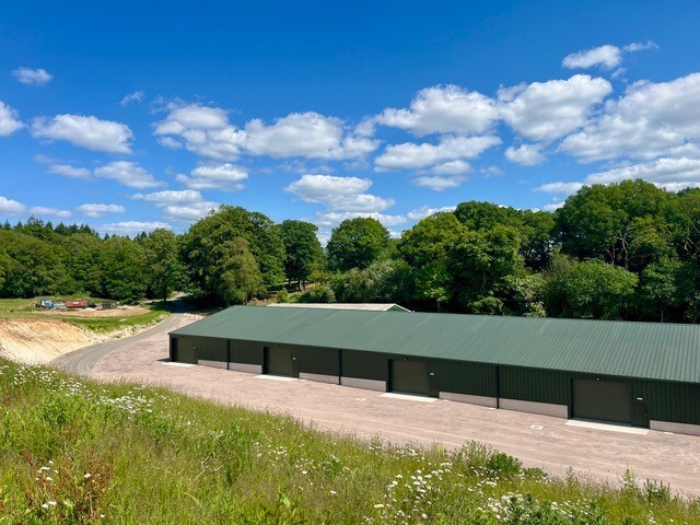 Yard 5A Church Farm, Lasham, Alton Road, Lasham à louer - Aérien – Image 1 sur 1