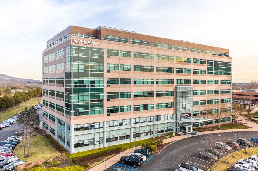 400 Crossing Blvd, Bridgewater, NJ à louer - Photo de l’immeuble – Image 2 sur 9