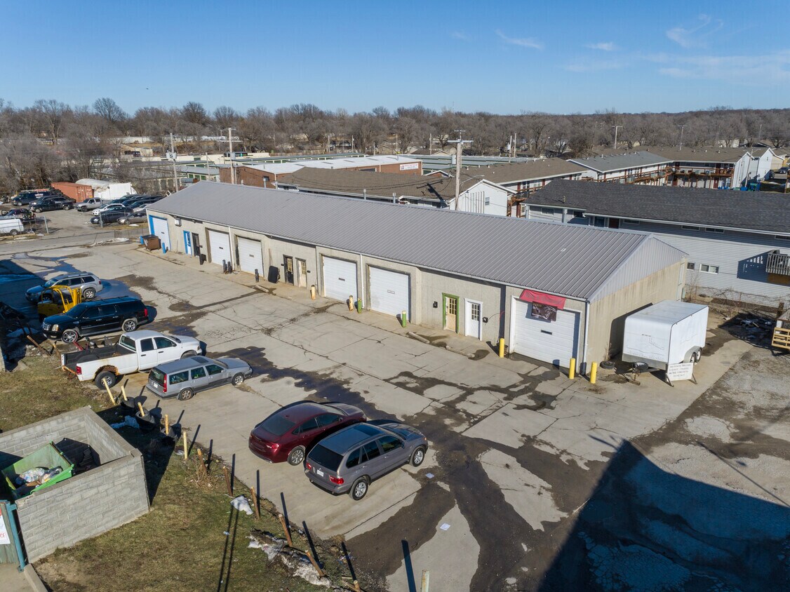 109 N Scott Ave, Belton, MO à vendre Photo principale– Image 1 sur 5