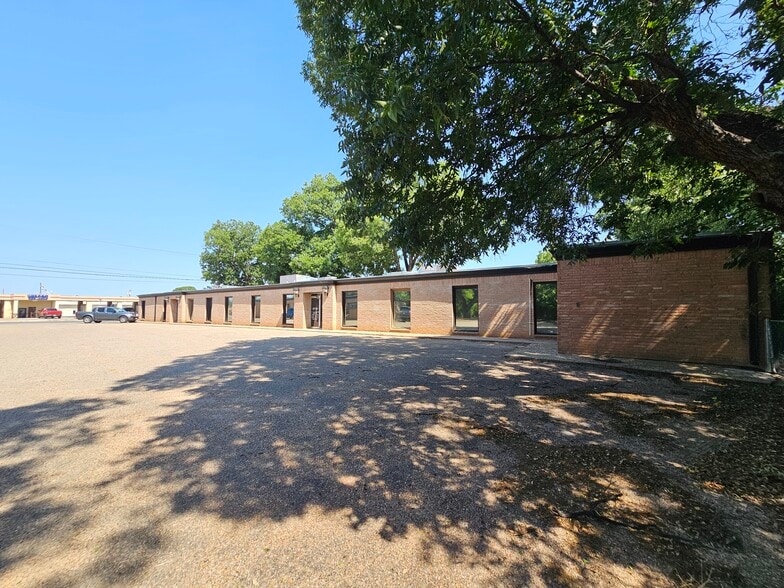 115 S Leggett Dr, Abilene, TX à louer - Photo de l’immeuble – Image 2 sur 20
