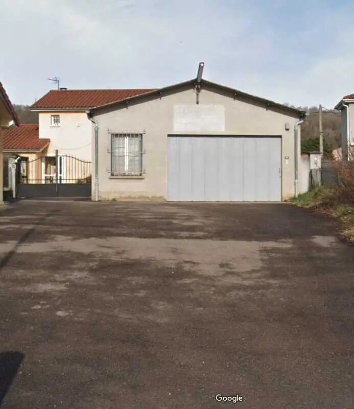 Industriel/Logistique dans Miribel à louer Photo de l’immeuble– Image 1 sur 5