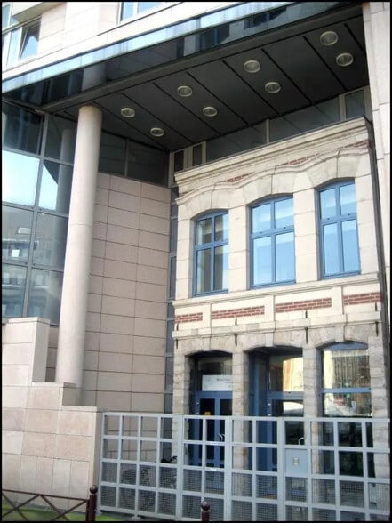 55 Place Rihour, Lille à louer - Photo de l’immeuble – Image 2 sur 13