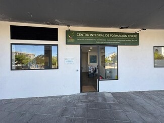 Plus de détails pour Bureau/Local commercial à louer